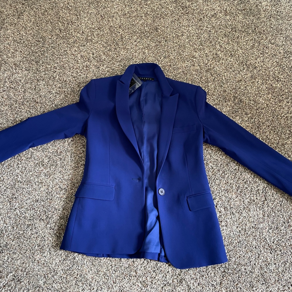 Brand new theory blazer